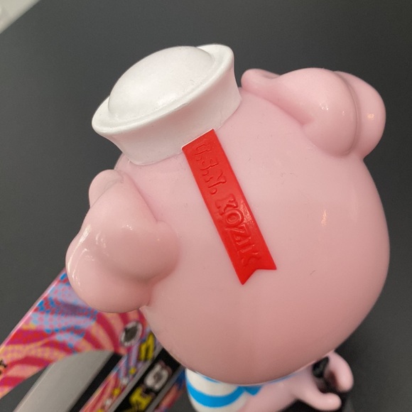 ‘OG Piggums' by Frank Kozik x Blackbook Rare Toy Figure - Picture 6 of 11